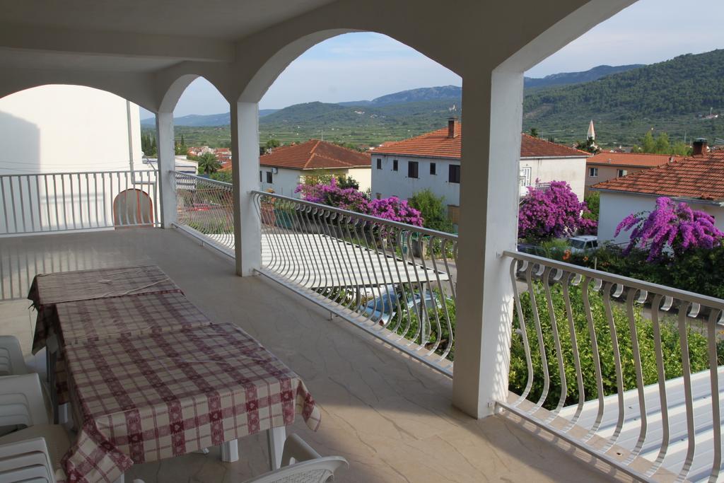 Apartments Marinko Stari Grad  Room photo