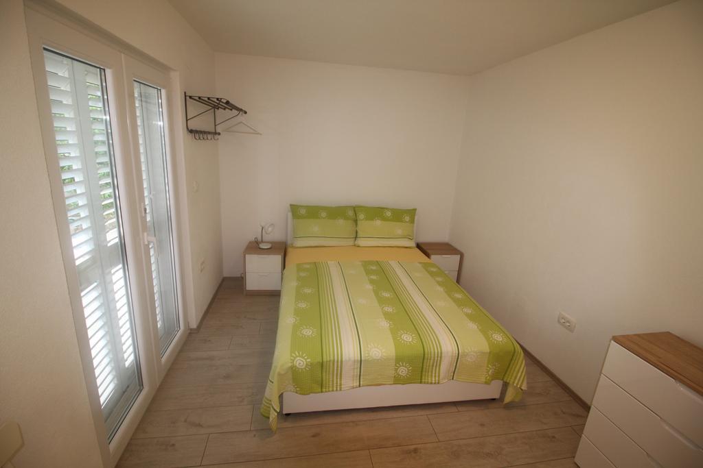 Apartments Marinko Stari Grad  Exterior photo