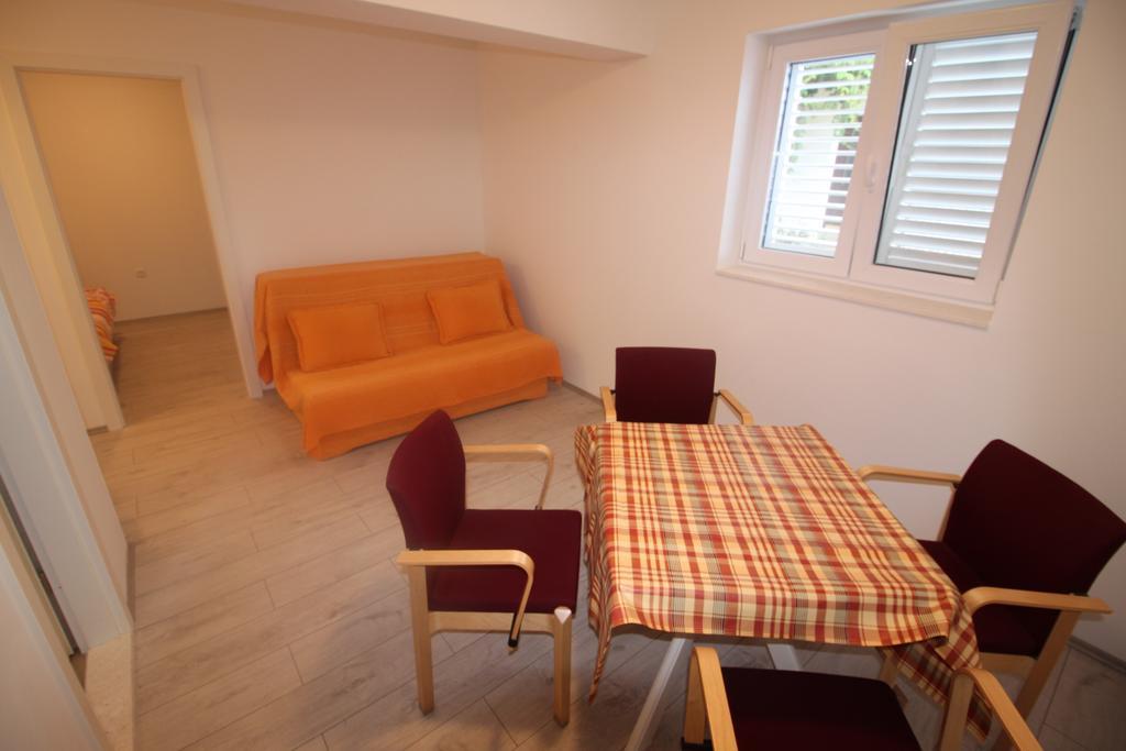 Apartments Marinko Stari Grad  Exterior photo